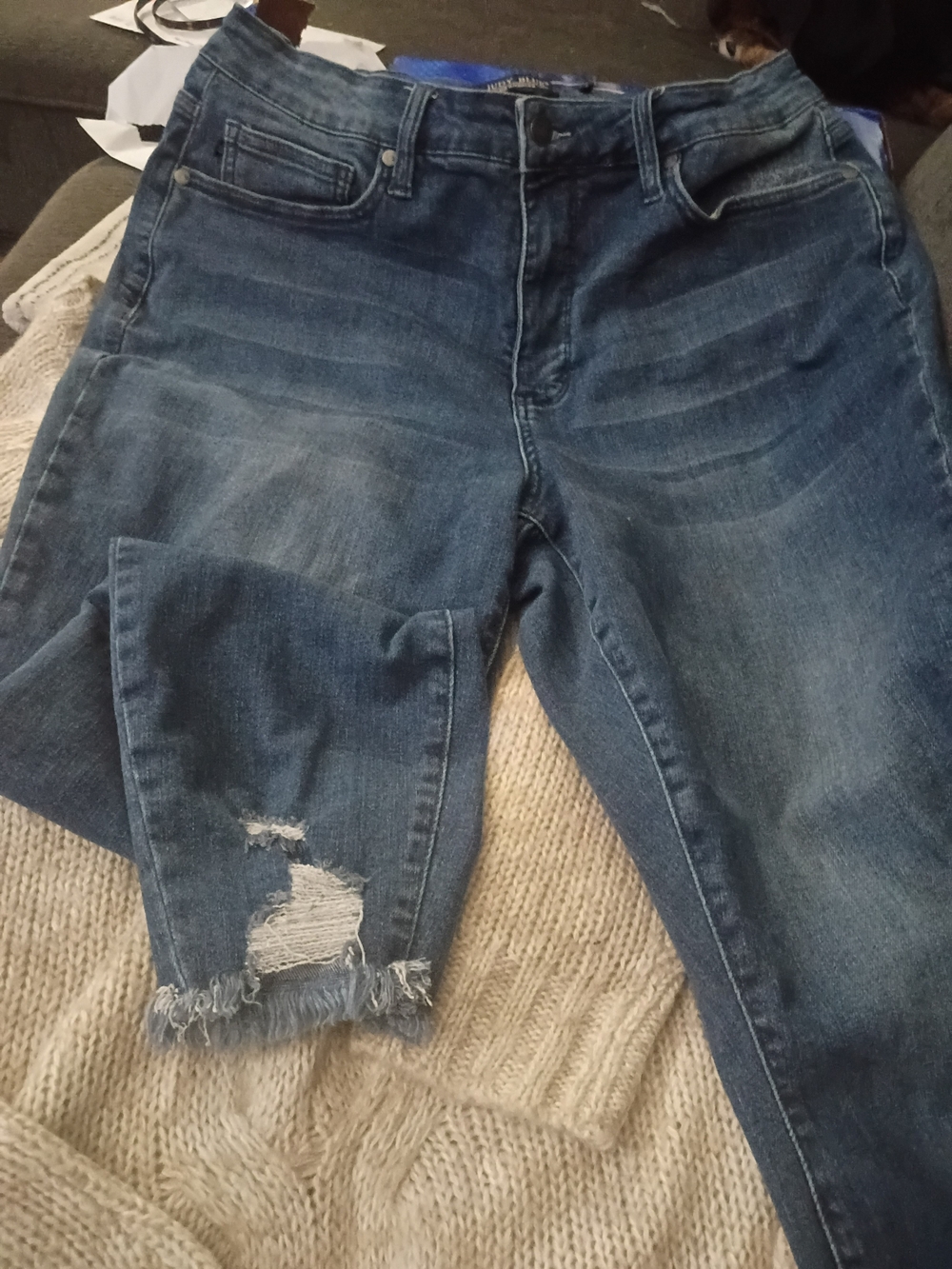 Judy Blue Medium Wash Distressed Ankle Jeans